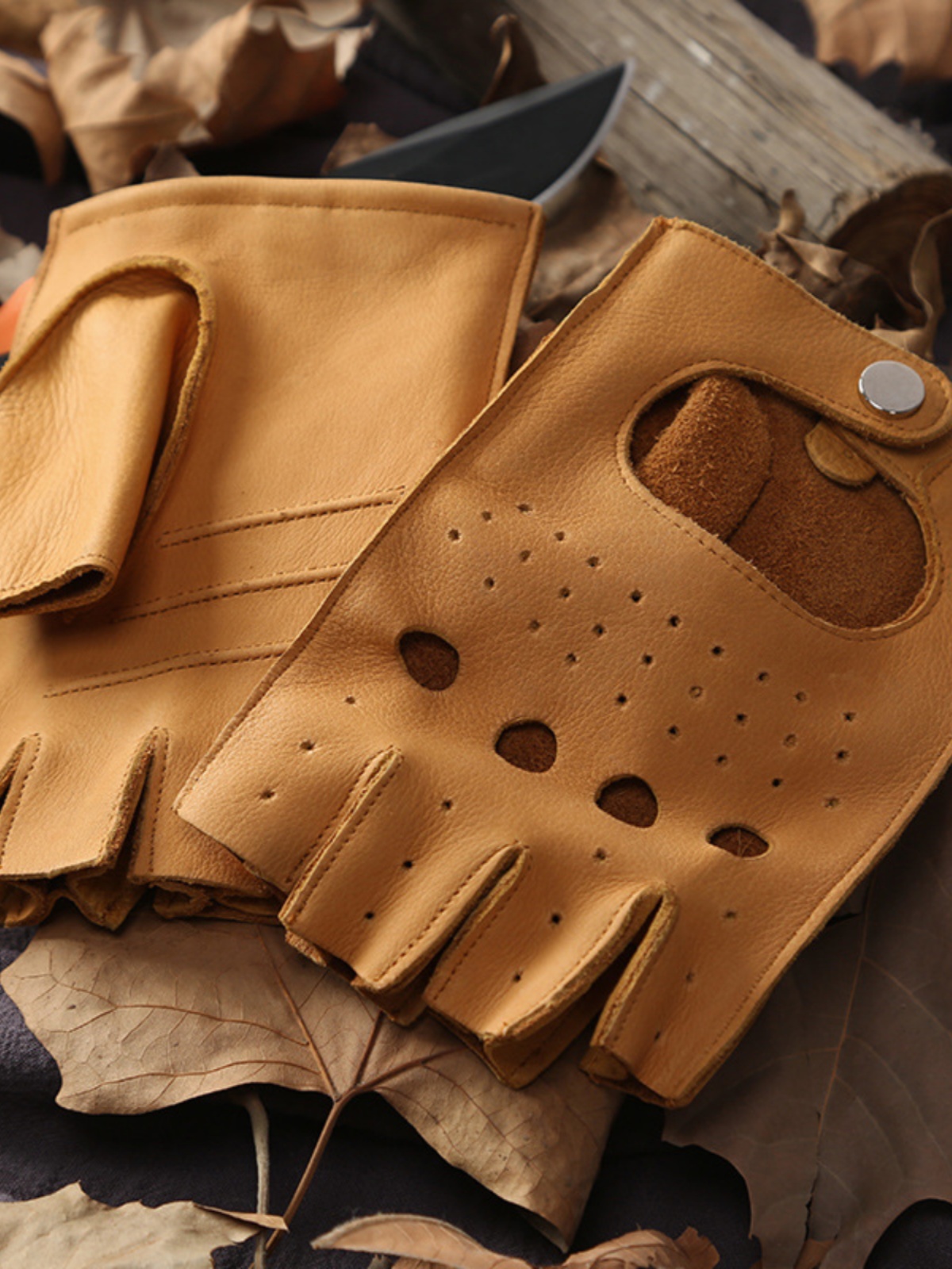 ถุงมือหนังสำหรับผู้ชาย แบบครึ่ - Leather Driving Glove บทวิจารณ์และราคา